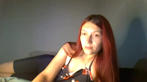 Snapshot of kiti_kitiss chatting on 06.30.26 kiti_kitiss online show from 06.30.26