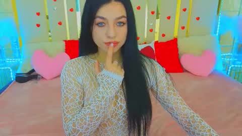 Snapshot of kitnis1love chatting on 03.01.26 kitness online show from 03.01.26