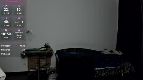 Snapshot of kitsunemoon chatting on 12.13.24 Kitsune online show from 12.13.24