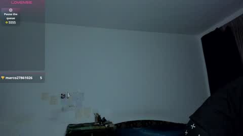 Snapshot of kitsunemoon chatting on 01.18.25 Kitsune online show from 01.18.25