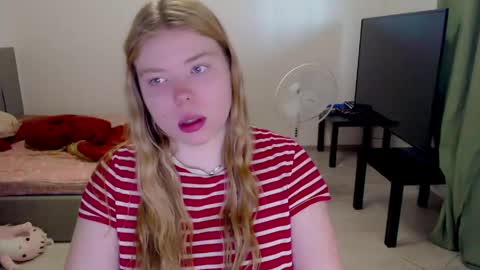 Jennyblonde and Emmabrunette online show from 05.11.26
