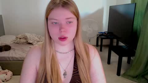 Jennyblonde and Emmabrunette online show from 05.26.26