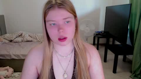 Jennyblonde and Emmabrunette online show from 05.27.26