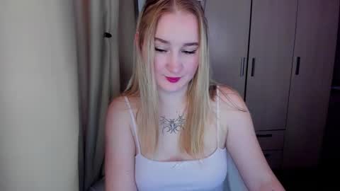 kitten_sun online show from 02.19.26