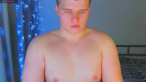 Snapshot of kittenmur chatting on 12.17.25 Vlad online show from 12.17.25