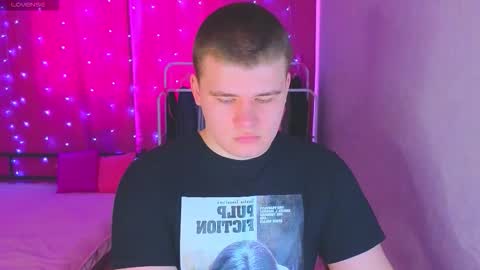 Snapshot of kittenmur chatting on 01.16.26 Vlad online show from 01.16.26