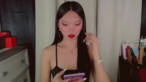 KITTY online show from 04.24.26