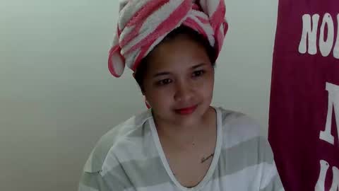 Snapshot of kittlyn chatting on 11.08.25 kittlyn online show from 11.08.25