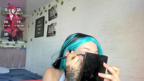 Snapshot of kitty__black__ chatting on 05.19.26 KITTY online show from 05.19.26