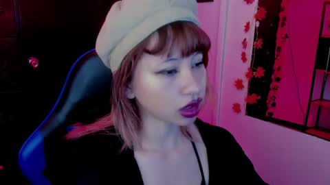 Snapshot of kitty__gang chatting on 06.22.26 kitty__gang online show from 06.22.26