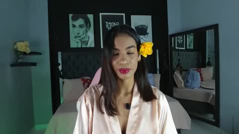 Kitty online show from 11.24.25