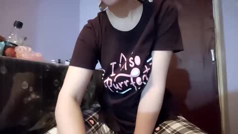 Kitti online show from 12.14.25