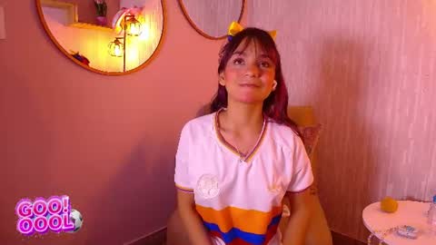 Snapshot of kitty_madness chatting on 06.17.26 KITTY online show from 06.17.26
