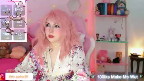 Snapshot of kitty_parker chatting on 07.19.26 online show from 07.19.26