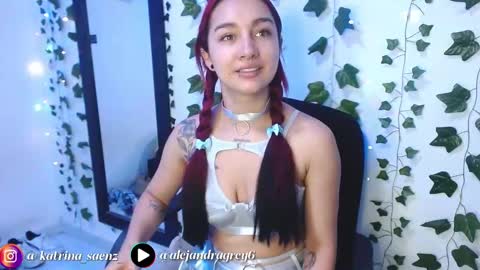 Kitty Saenz online show from 02.15.25
