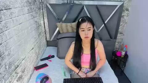 kitty_small69 online show from 05.06.26