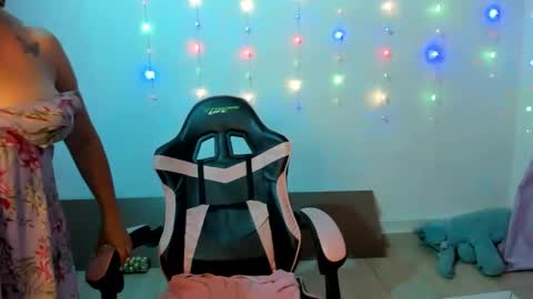 violet online show from 12.23.24