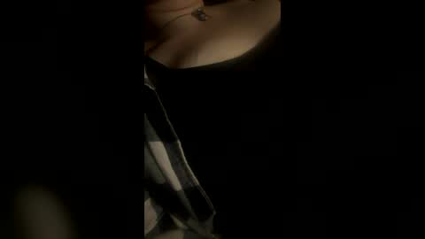 Snapshot of kittybabyz94 chatting on 06.17.26 Sexii Exa online show from 06.17.26