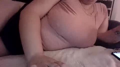 Snapshot of kittykatt133 chatting on 12.28.24 Kitty Katt online show from 12.28.24