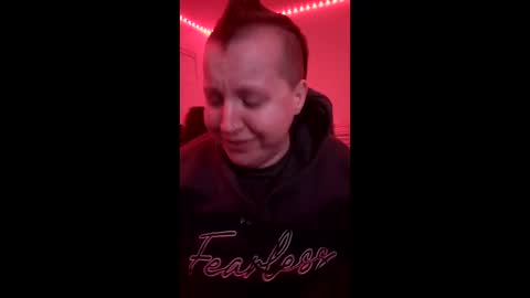 Snapshot of kittykay86 chatting on 12.23.25 Bella Blue BBW online show from 12.23.25