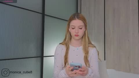 Snapshot of kittyloffe chatting on 02.22.25 Monika online show from 02.22.25