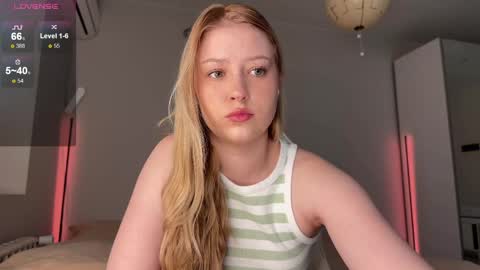 Monika online show from 06.10.26