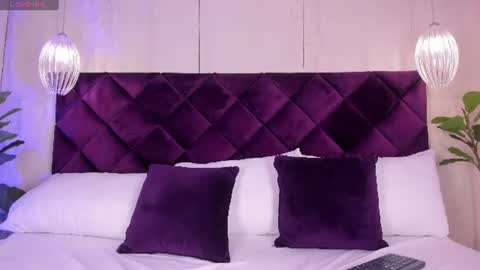 Snapshot of kittylyne_ chatting on 07.17.26 Kitty online show from 07.17.26