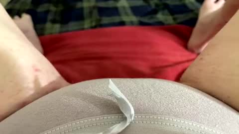 Snapshot of kittyneedsherdaddy chatting on 11.24.25 kittyneedsherdaddy online show from 11.24.25