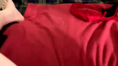 Snapshot of kittyneedsherdaddy chatting on 12.15.25 kittyneedsherdaddy online show from 12.15.25