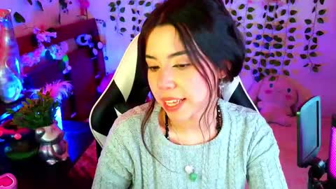 Kittyuwu  online show from 11.04.25