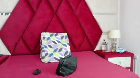 Luisa y Jairo online show from 06.16.26