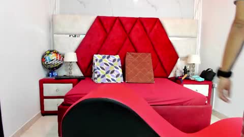 Luisa y Jairo online show from 07.25.26