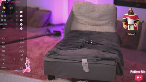 Snapshot of kity_sweet chatting on 01.09.25 Erika online show from 01.09.25