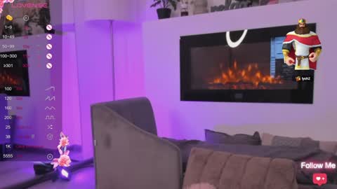 Snapshot of kity_sweet chatting on 01.23.25 Erika online show from 01.23.25