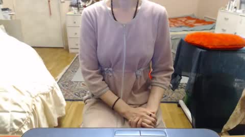 Snapshot of kiuminberry chatting on 01.18.26 KiuminBerry online show from 01.18.26