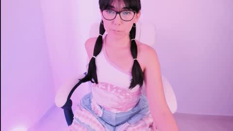 Little piece of fruit online show from 01.18.26