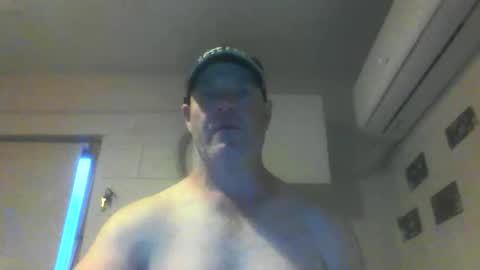 kiwiguy19773 online show from 12.08.24