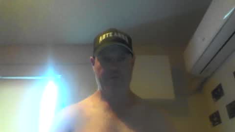 kiwiguy19773 online show from 01.11.25