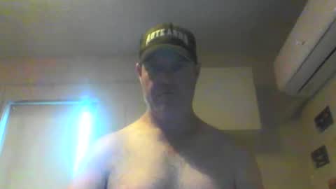 kiwiguy19773 online show from 02.04.25