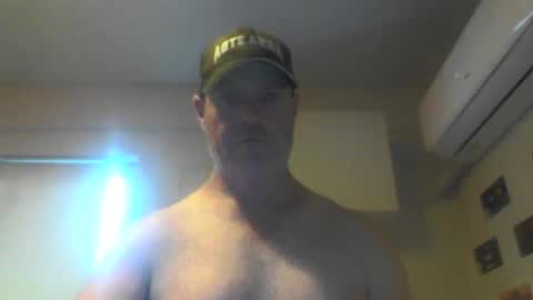 kiwiguy19773 online show from 02.05.25