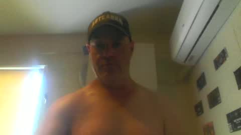 kiwiguy19773 online show from 03.10.25