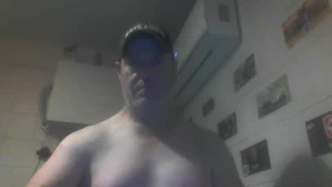 kiwiguy19773 online show from 05.13.26