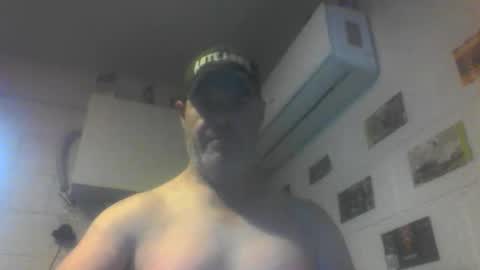kiwiguy19773 online show from 05.16.26