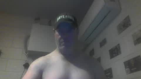 kiwiguy19773 online show from 05.26.26