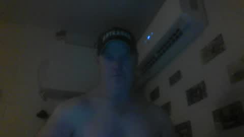 kiwiguy19773 online show from 07.05.26