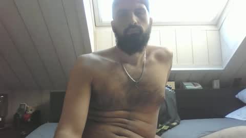 Snapshot of kiz17 chatting on 11.12.25 kiz17 online show from 11.12.25