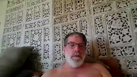 KJF online show from 05.05.26