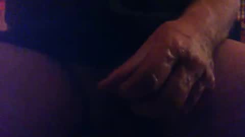 Snapshot of kledenn chatting on 11.10.25 kledenn online show from 11.10.25