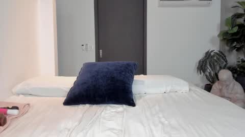 Snapshot of kleogold_1 chatting on 12.04.24 Christina online show from 12.04.24