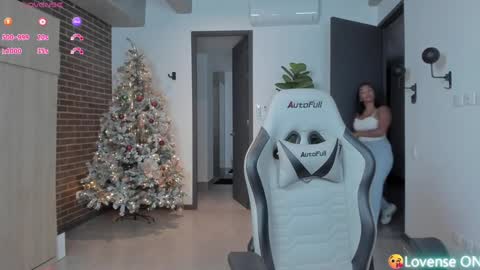 Snapshot of kleogold_1 chatting on 12.24.24 Christina online show from 12.24.24